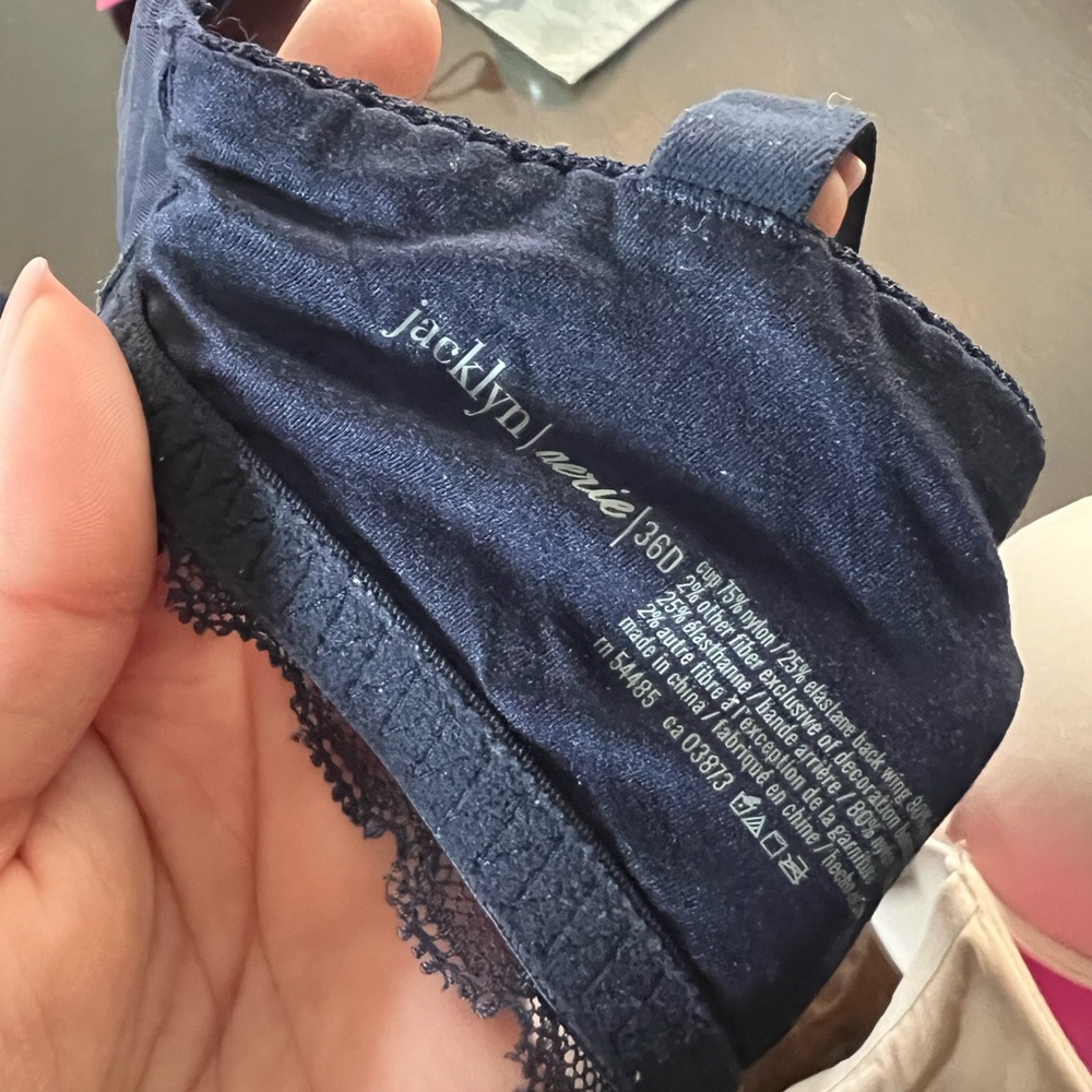 Bras & socks bundle - Picture 5 of 8